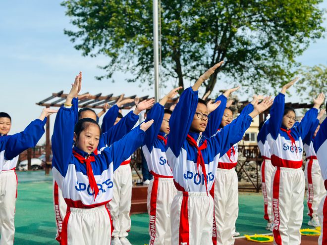 洛阳路小学客户端洛阳珠江路小学官网-第2张图片-太平洋在线下载